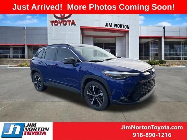 2025 TOYOTA COROLLA