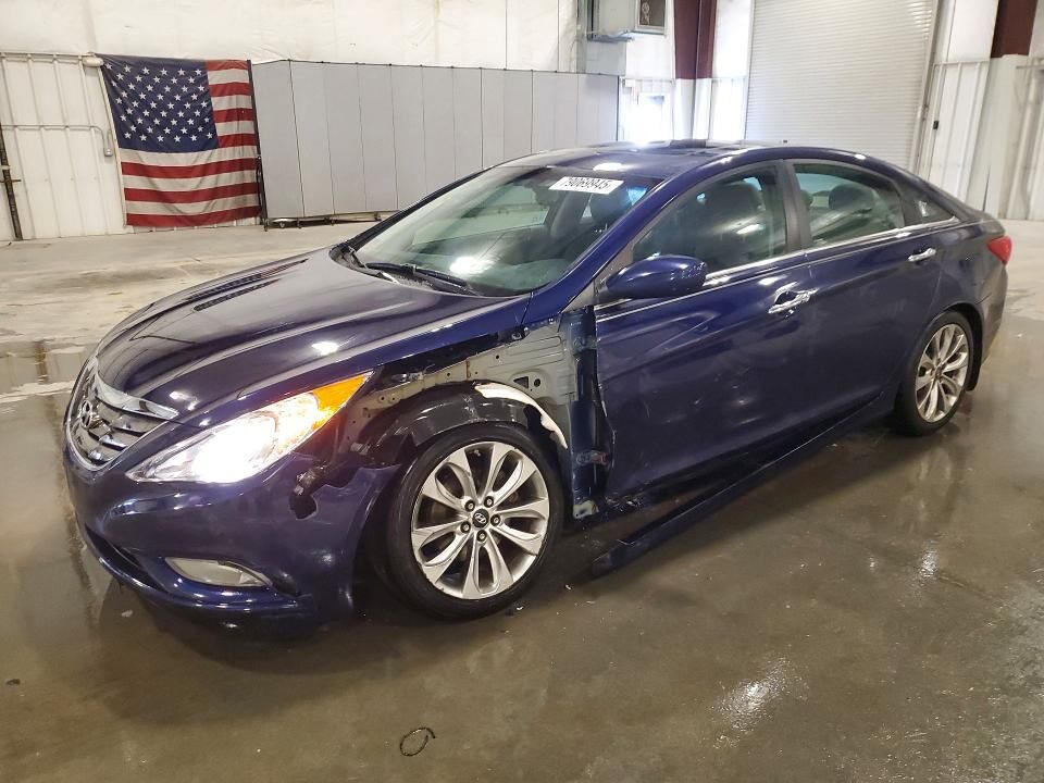 2013 HYUNDAI Sonata