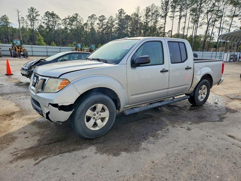 2013 NISSAN Frontier