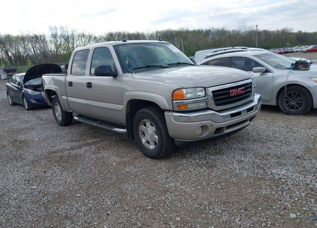 2005 GMC Sierra