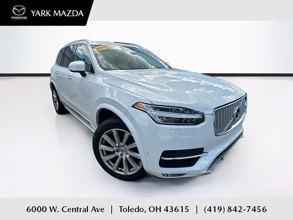 2016 VOLVO XC90