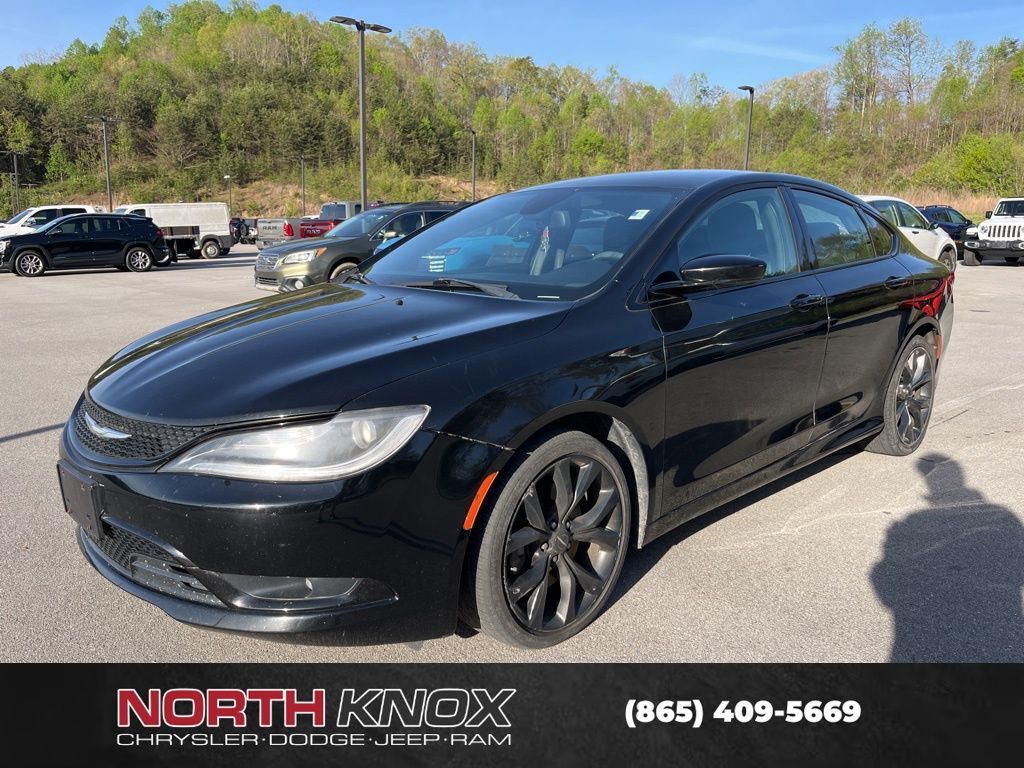 2015 CHRYSLER 200