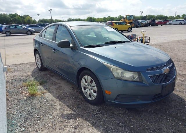 2012 CHEVROLET Cruze