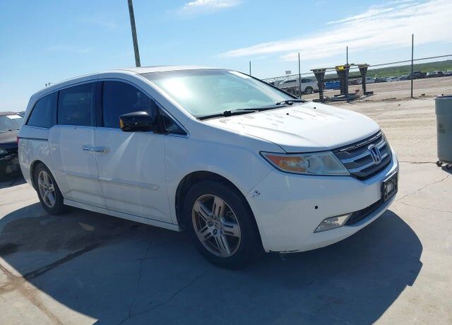 2011 HONDA Odyssey