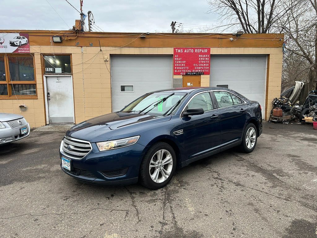 2017 FORD Taurus