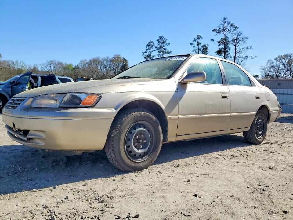 1999 TOYOTA Camry