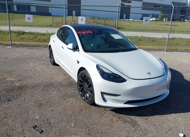 2022 TESLA Model 3