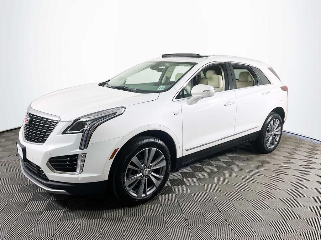 2024 CADILLAC XT5