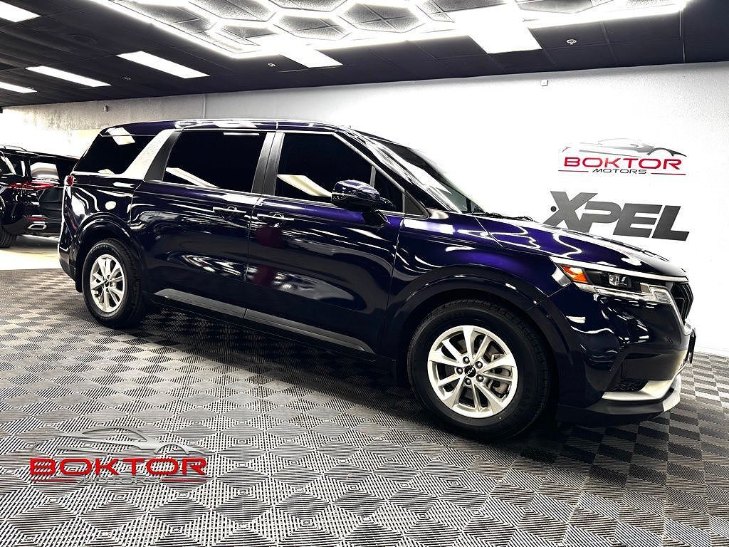 2024 KIA Carnival