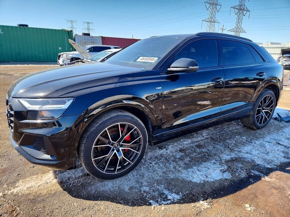 2022 AUDI Q8