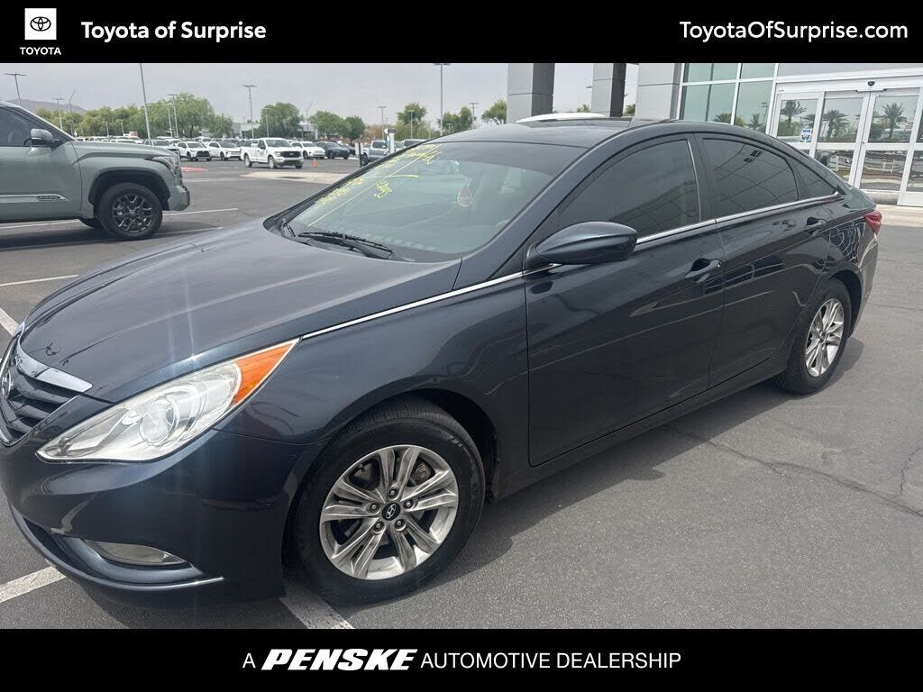 2013 HYUNDAI Sonata