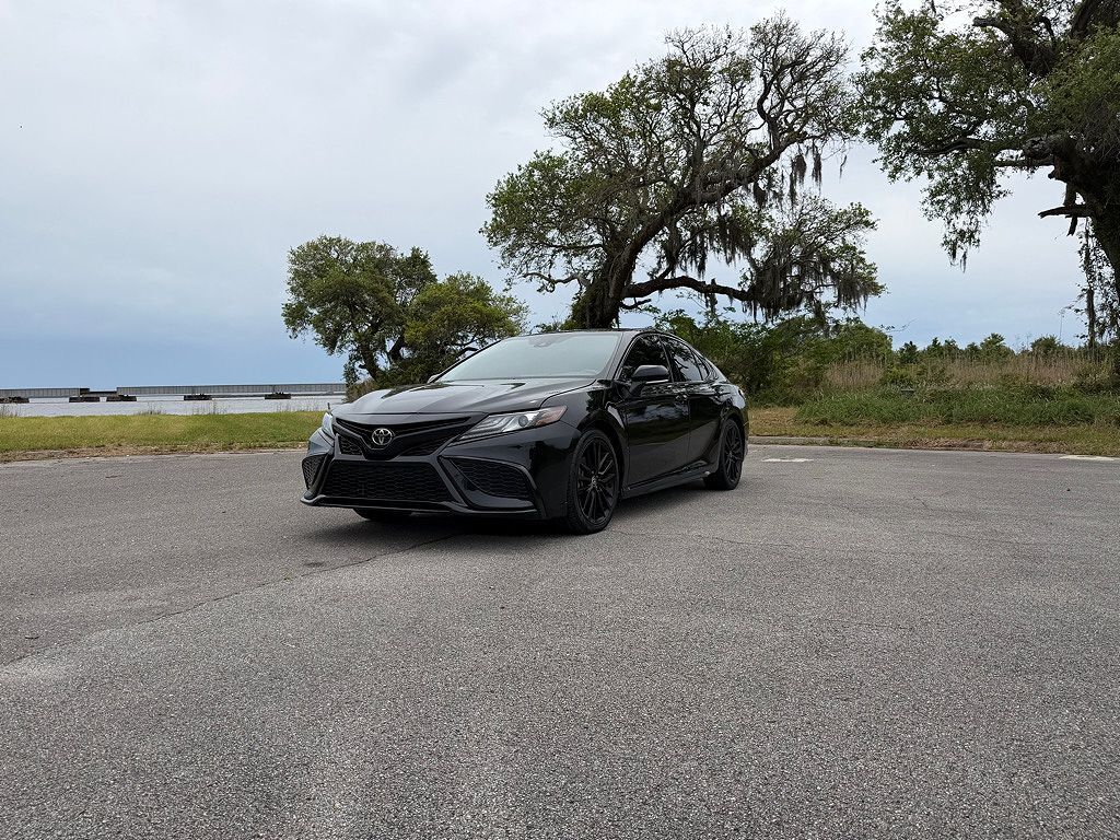 2021 TOYOTA Camry