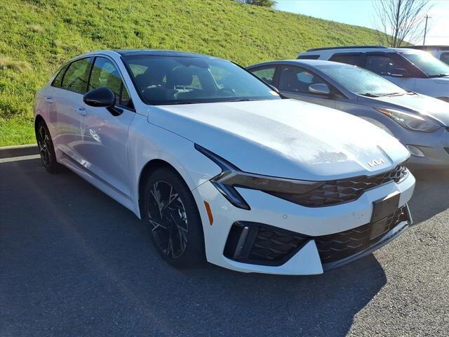 2025 KIA K5