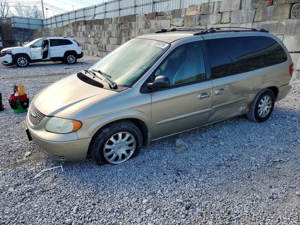 2003 CHRYSLER Town and Country