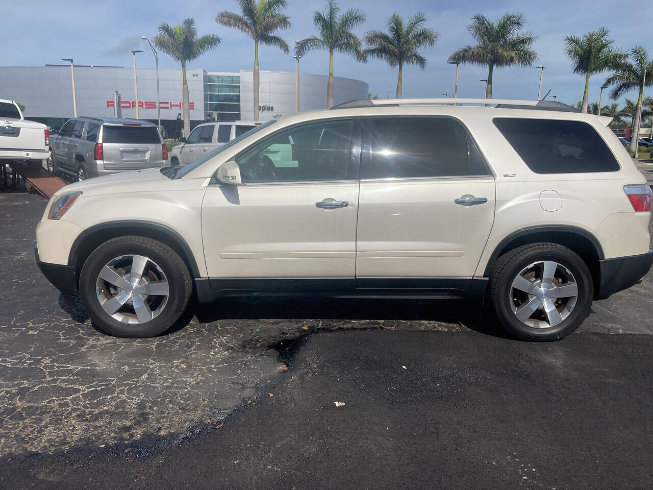 2011 GMC Acadia