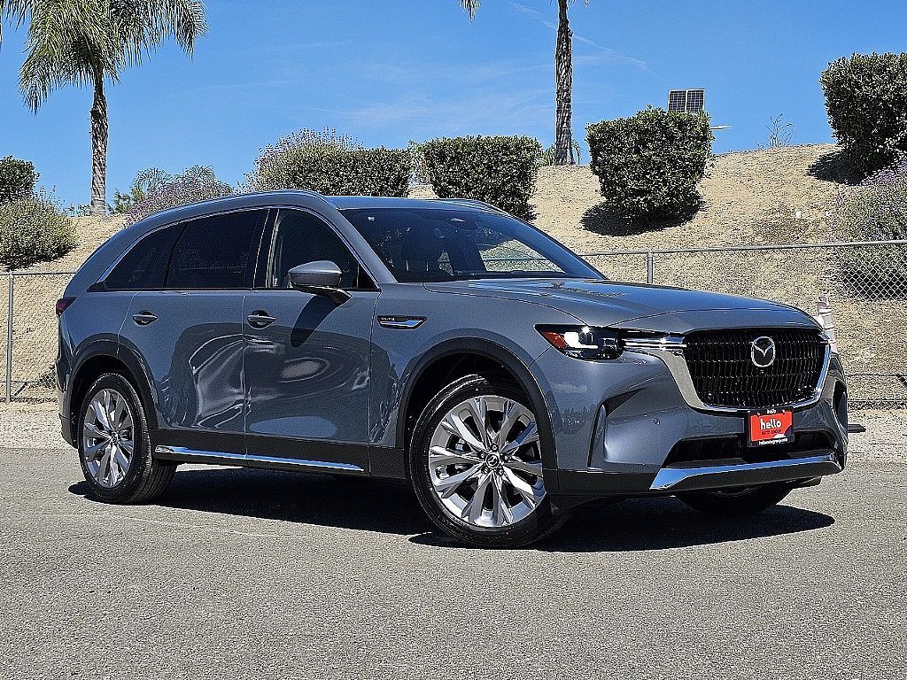 2026 MAZDA CX-90