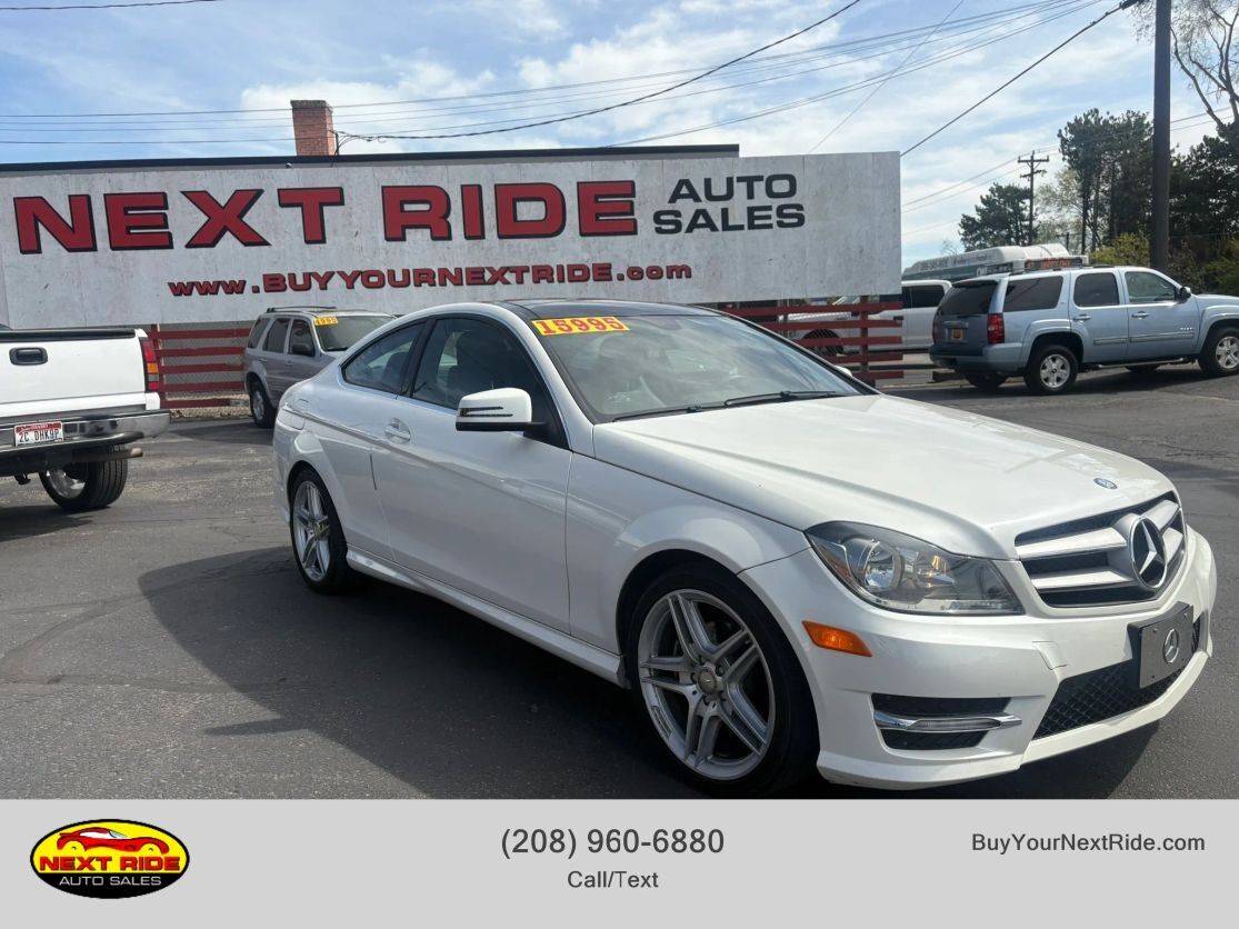 2013 MERCEDES-BENZ C-Class