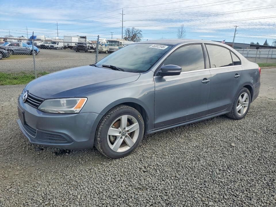 2014 VOLKSWAGEN Jetta