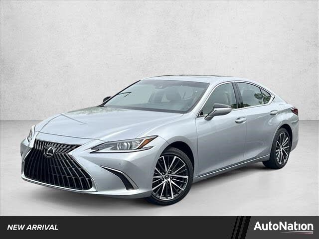2022 LEXUS ES
