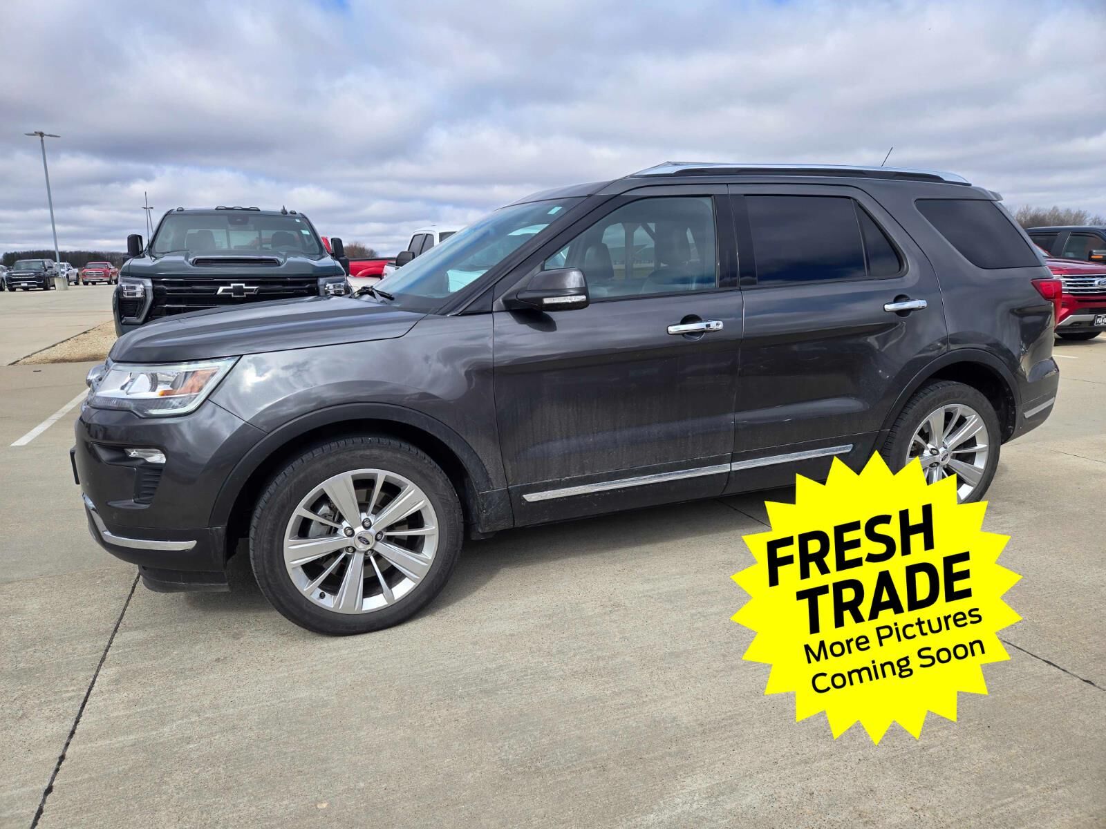 2019 FORD Explorer