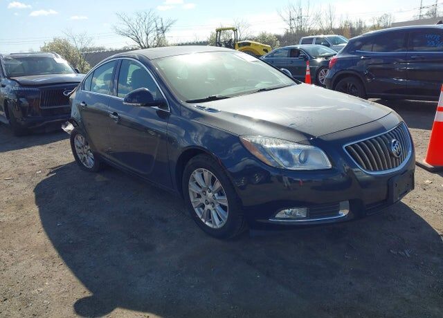 2013 BUICK Regal