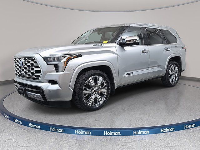 2024 TOYOTA Sequoia