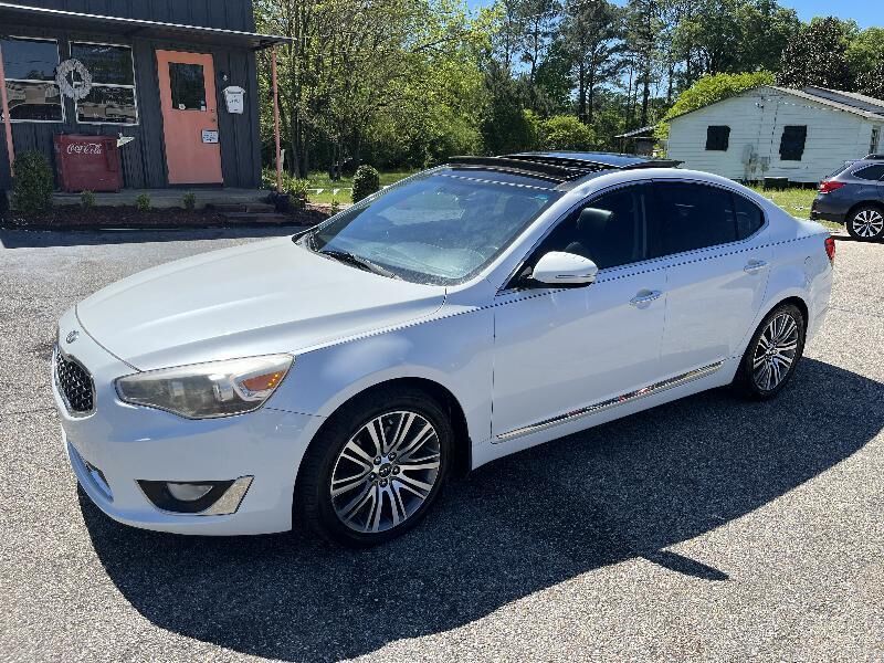 2015 KIA Cadenza