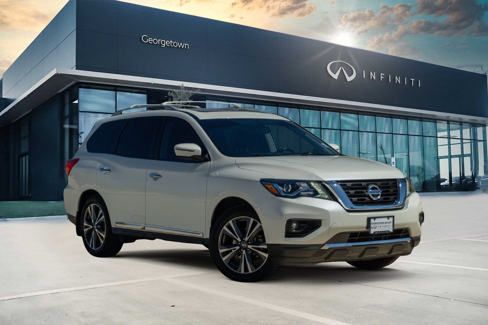 2018 NISSAN Pathfinder
