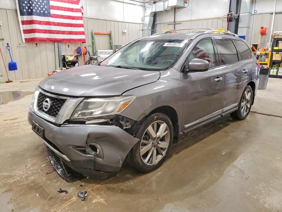 2015 NISSAN Pathfinder