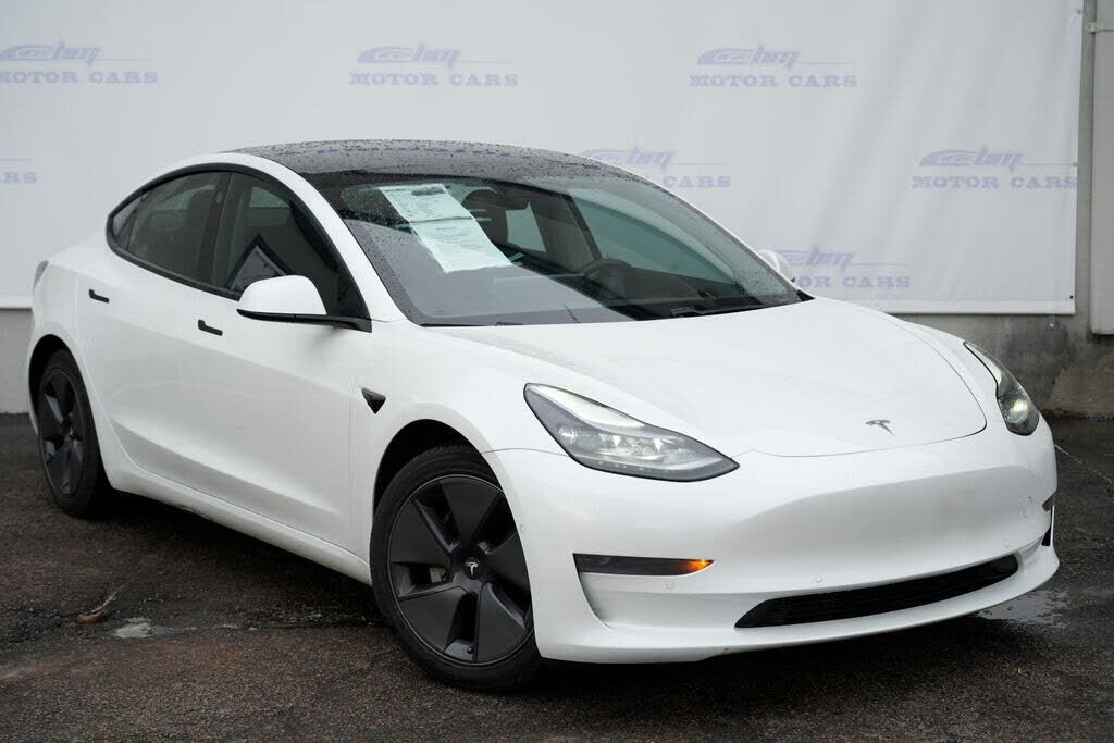 2021 TESLA Model 3