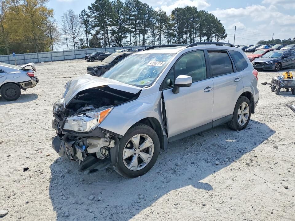 2016 SUBARU Forester