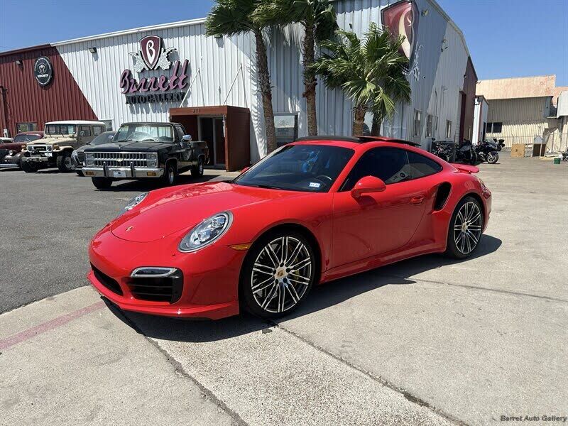 2015 PORSCHE 911