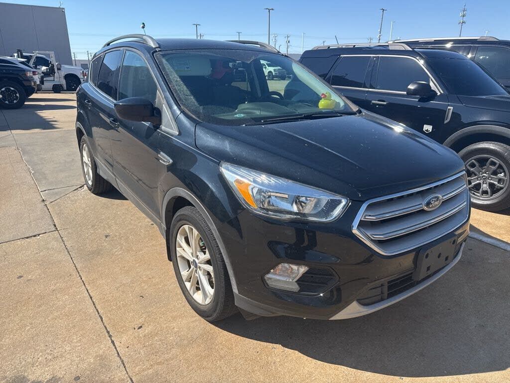 2018 FORD Escape
