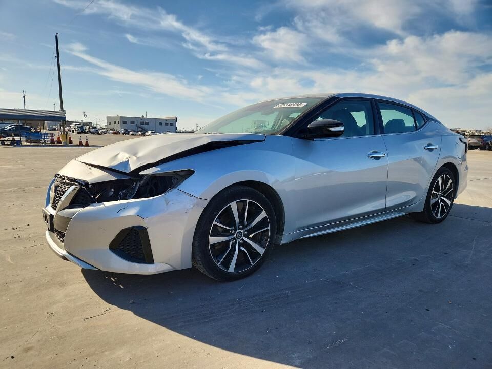 2023 NISSAN Maxima