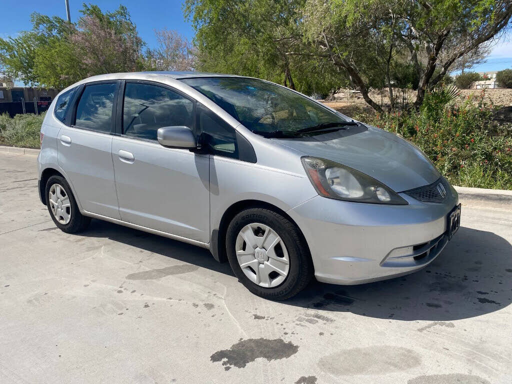 2012 HONDA Fit