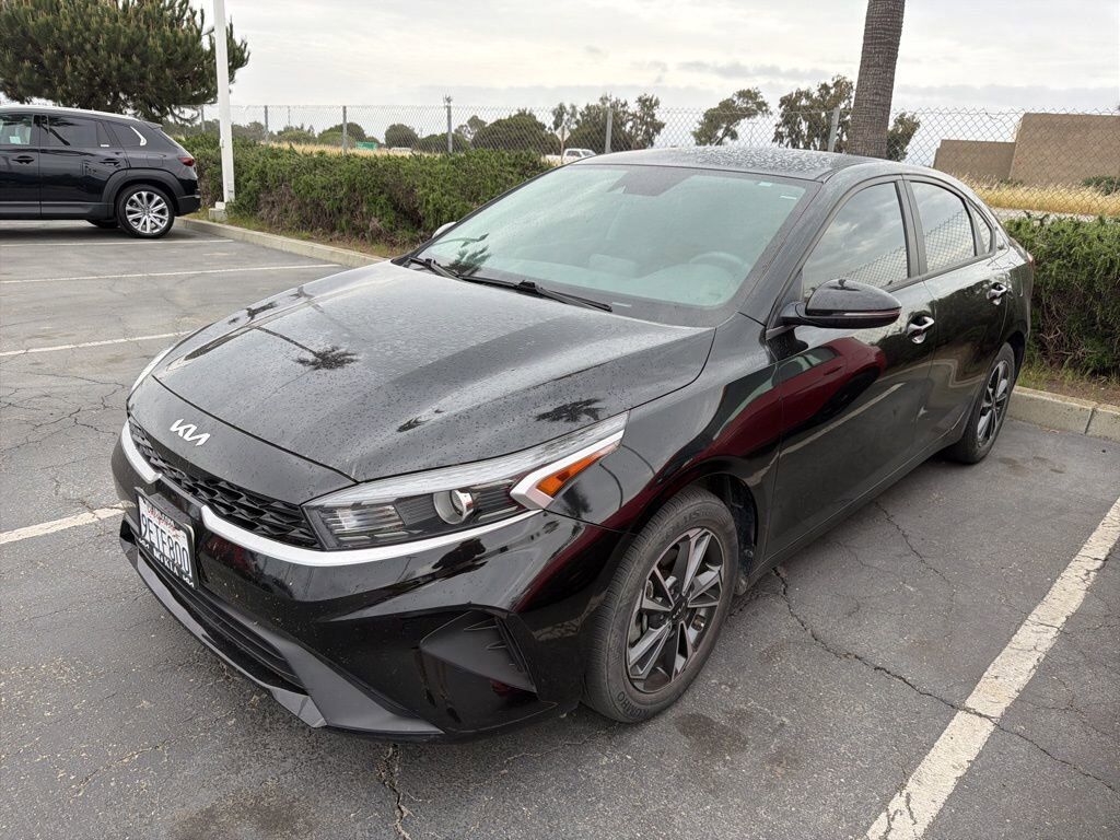 2023 KIA Forte