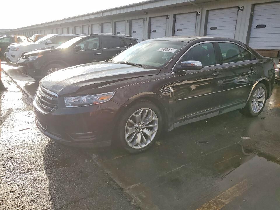 2013 FORD Taurus