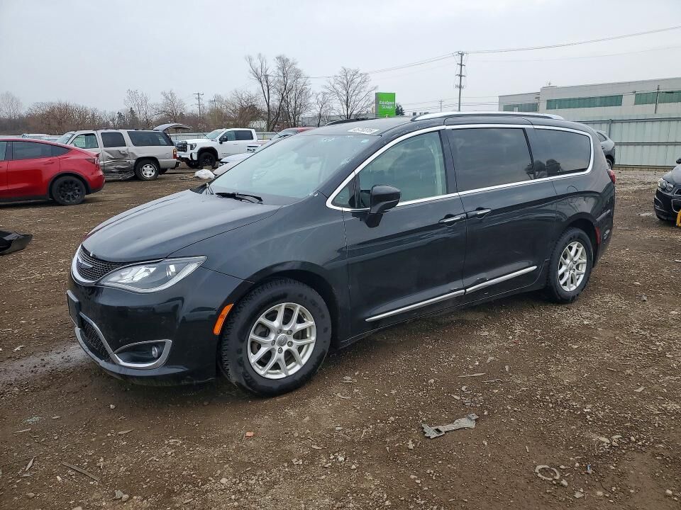 2020 CHRYSLER Pacifica