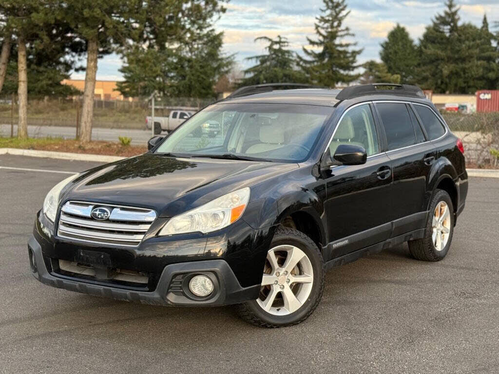 2014 SUBARU Outback