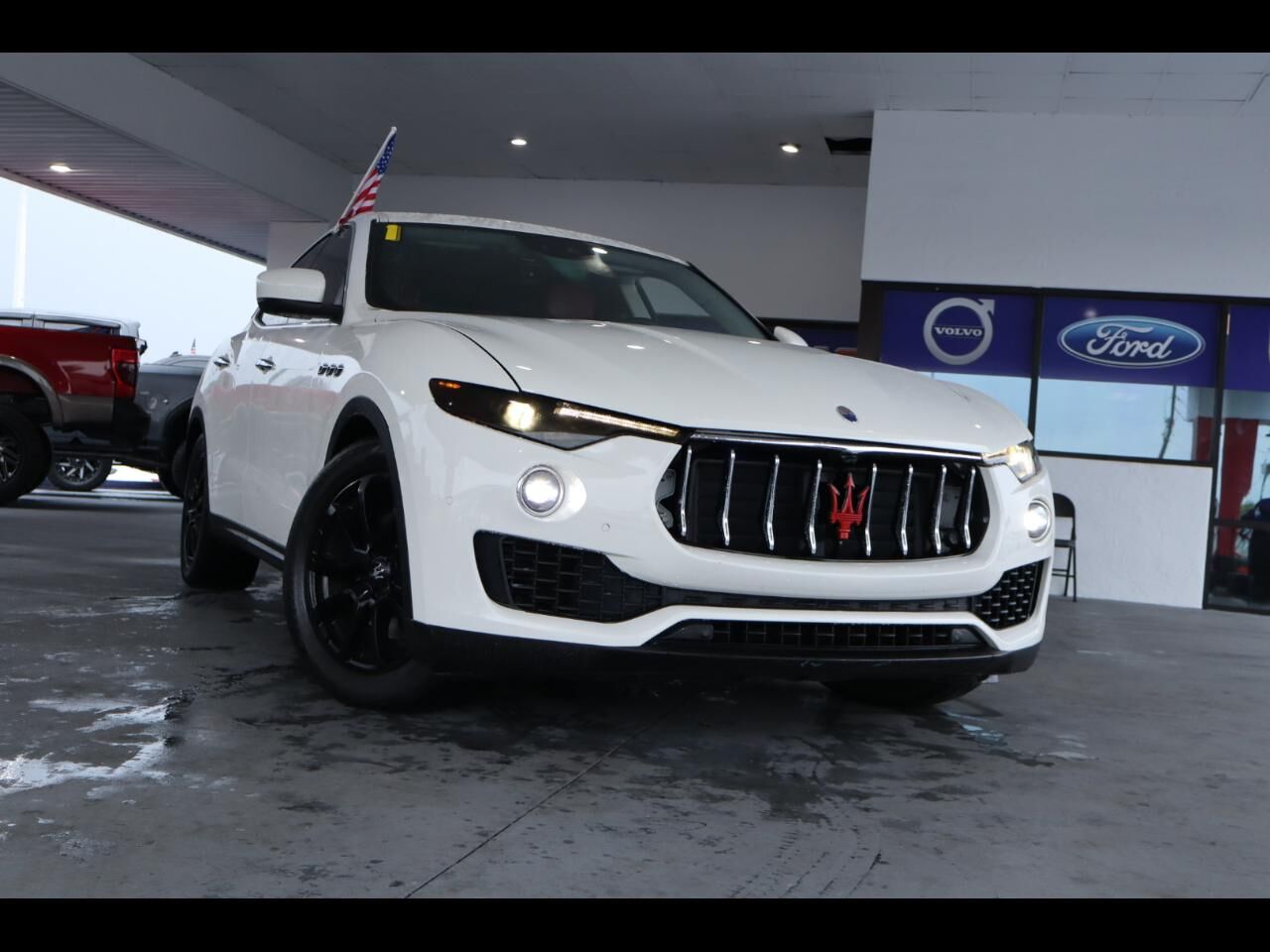 2017 MASERATI Levante