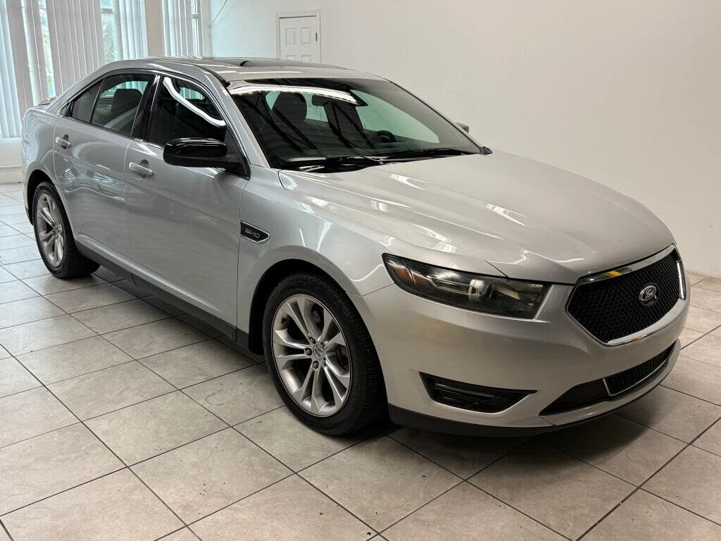 2014 FORD Taurus