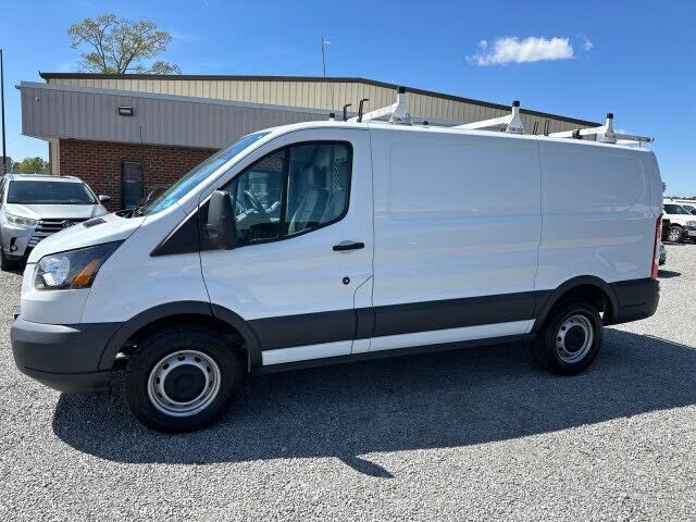 2017 FORD Transit