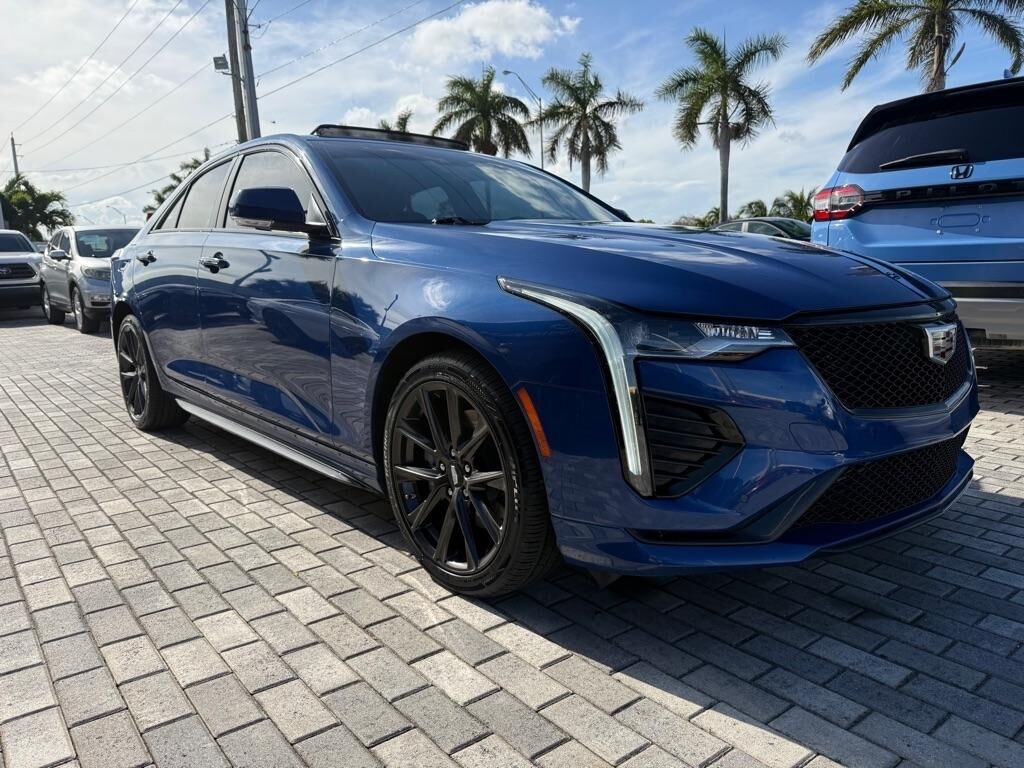 2021 CADILLAC CT4