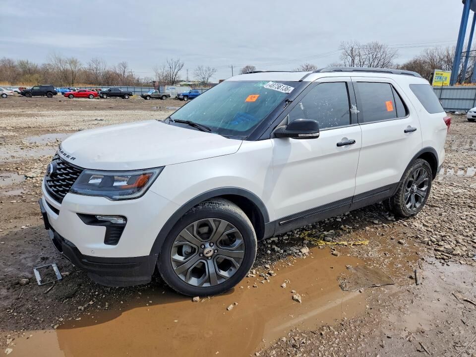 2018 FORD Explorer