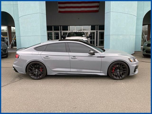 2023 AUDI RS5