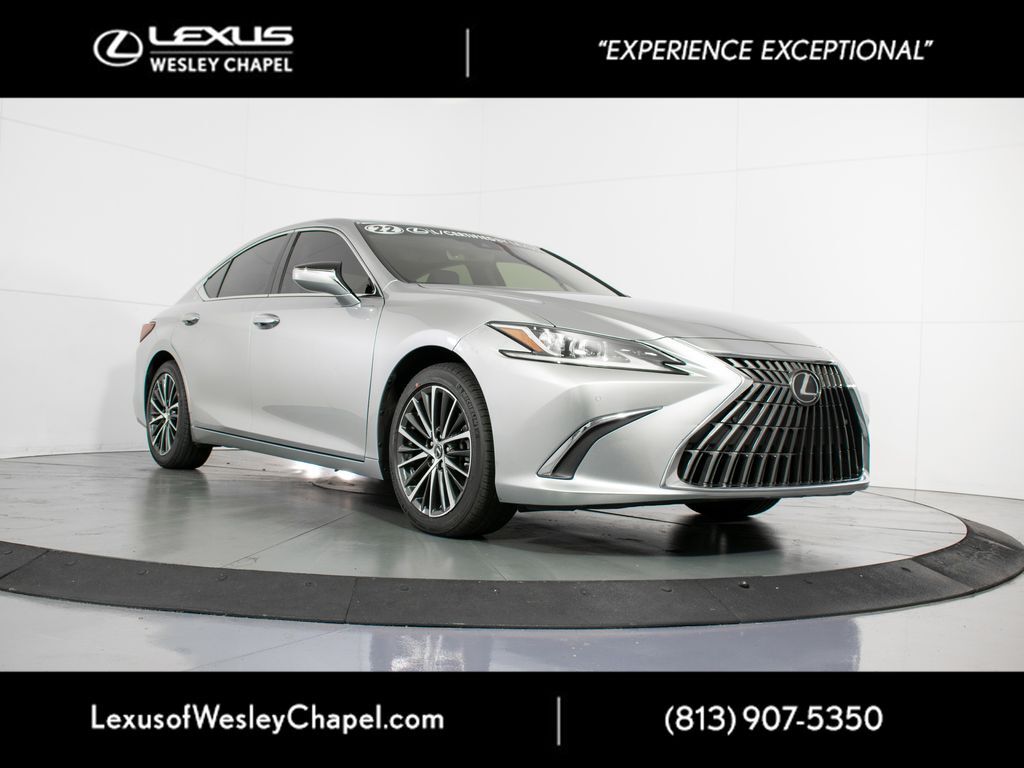 2022 LEXUS ES
