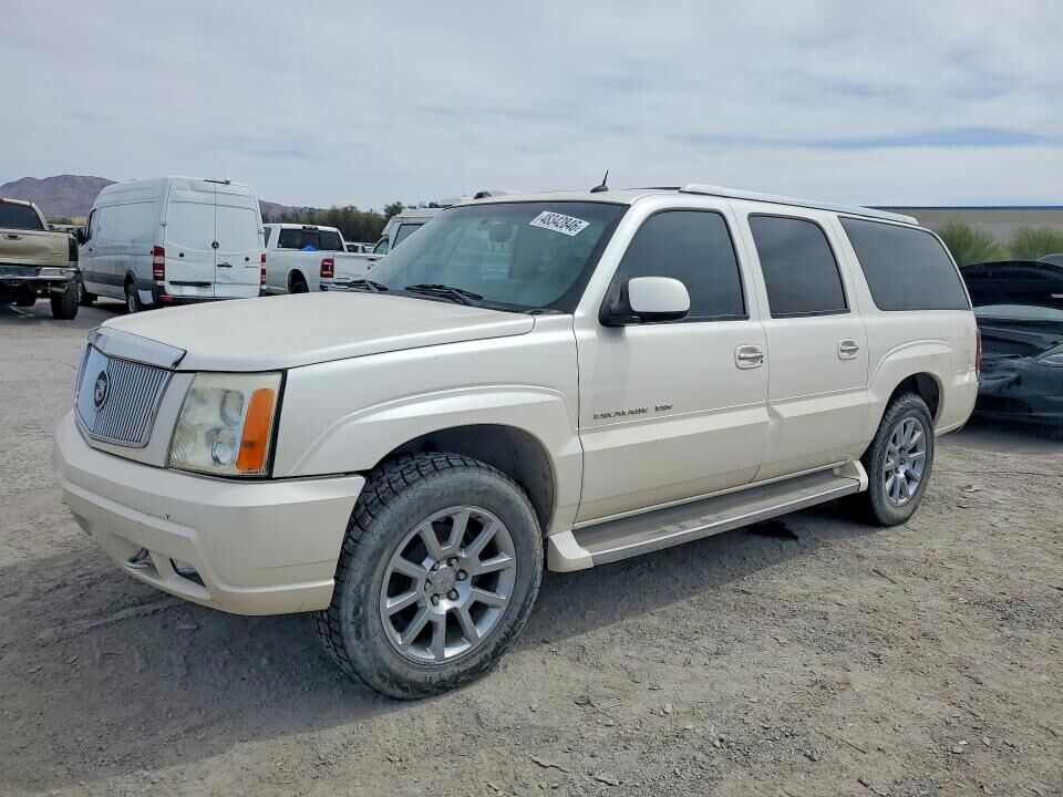 2005 CADILLAC Escalade