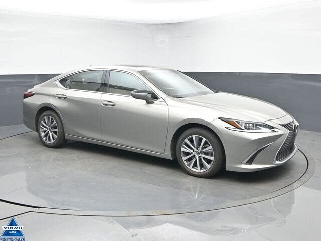 2021 LEXUS ES