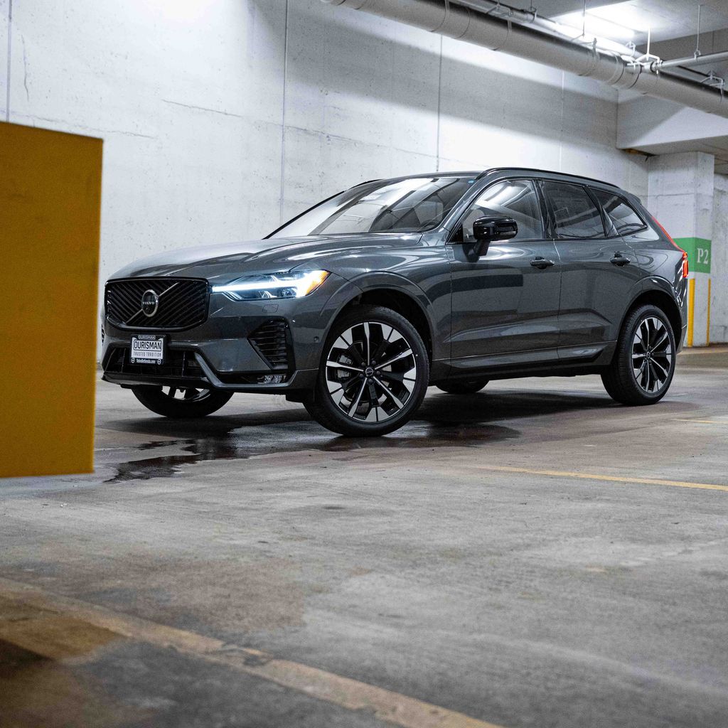 2026 VOLVO XC60