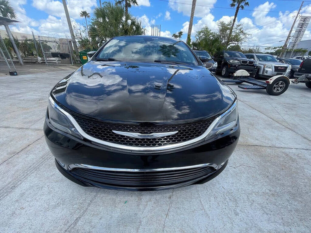 2016 CHRYSLER 200